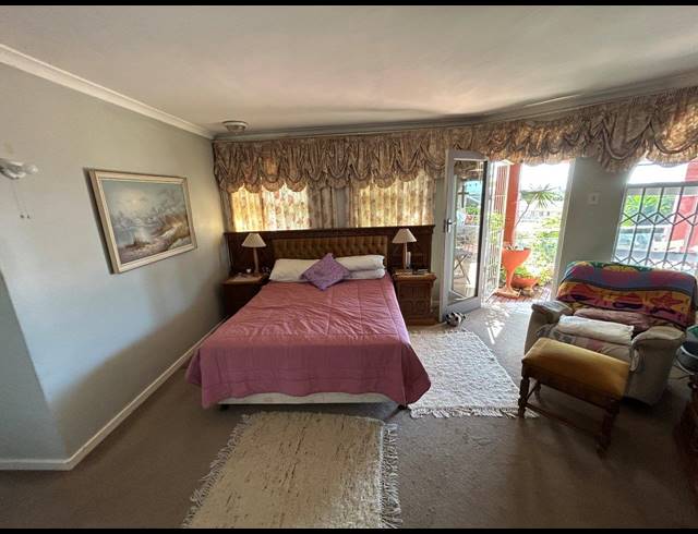4 BEDROOM HOUSE FOR SALE IN WAVECREST